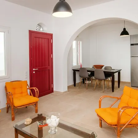 Blue View House 1 - Ysternia Bay - 2br Seafront