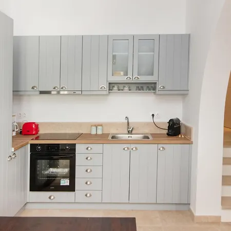 Blue View House 1 - Ysternia Bay - 2br Seafront