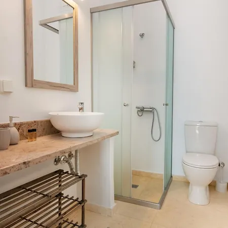 Blue View House 1 - Ysternia Bay - 2br Seafront Ferienhaus Istérnia