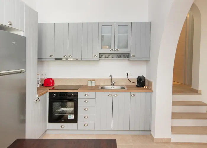 Blue View House 1 - Ysternia Bay - 2br Seafront