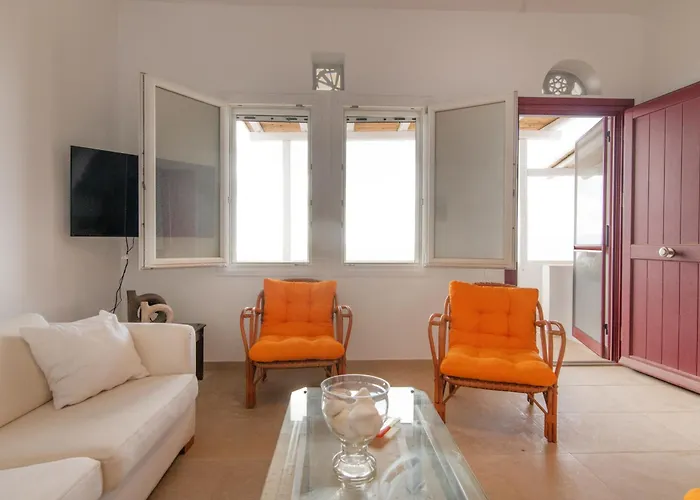 Blue View House 1 - Ysternia Bay - 2br Seafront Istérnia